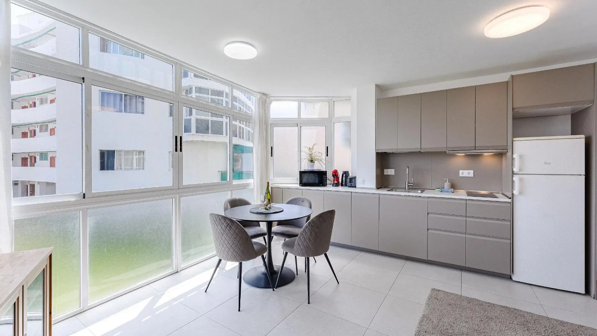 Modern Apartment In Las Americas Playa de las Americas